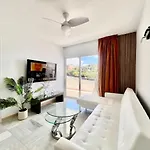 Siam Park 2 Bedroom - Adult Complex Адехе